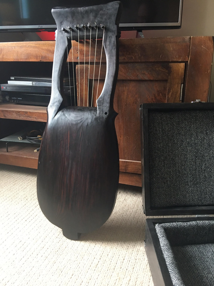back of lyre